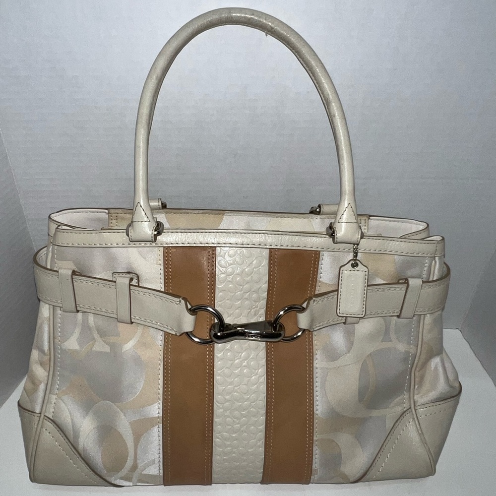 Coach white beige bag